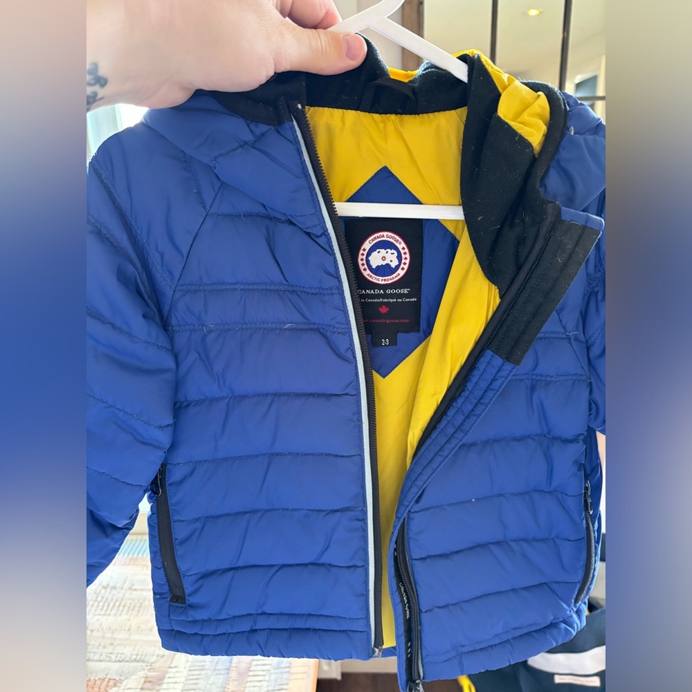 Canadian Goose 2-3T down filled jacket